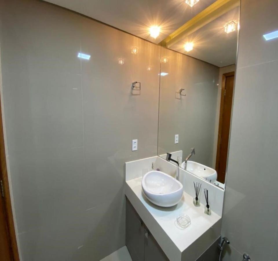 Excelente Localizacao Na Barra -Climatizado-Garagem Appartement Salvador Buitenkant foto